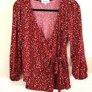 Gilli Red Floral Blouse sz medium